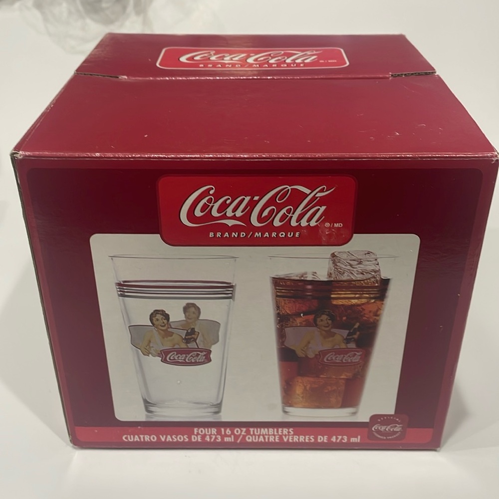 Coca Cola Red and White Tumbler Set Original Box 16oz 4 Glasses